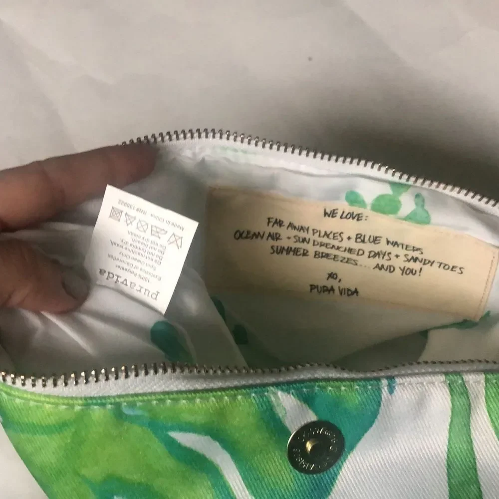 Pura Vida Monstera Leaf Print Toiletry Cosmetic Bag